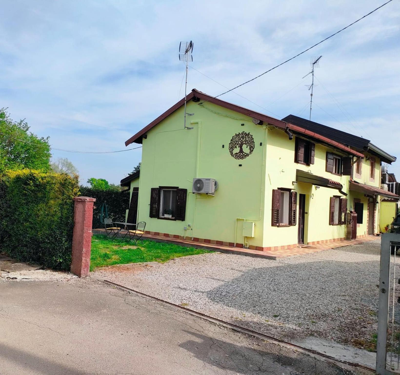 Via Cantonina 1 Di Diana San Valentino  Exterior foto